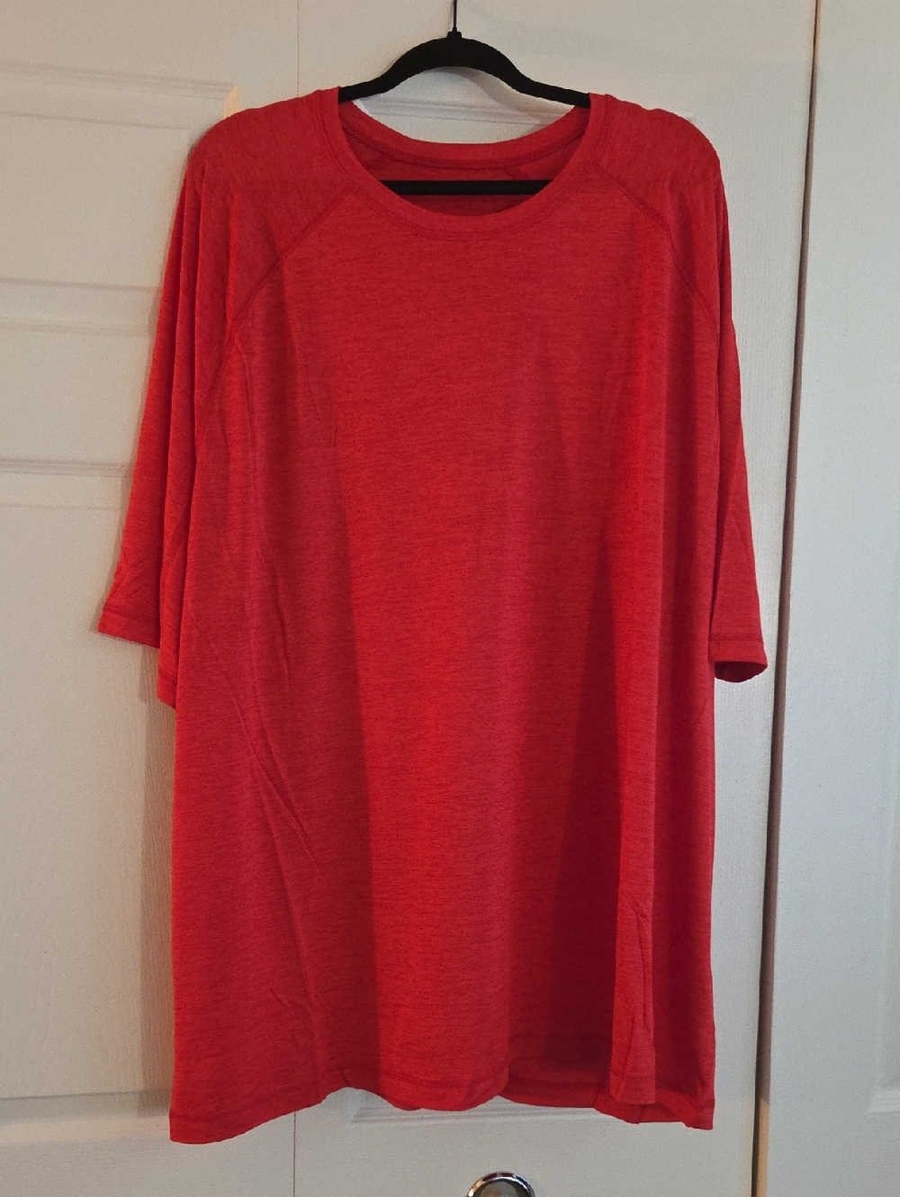 Red Short Sleeve Crewneck Tee
